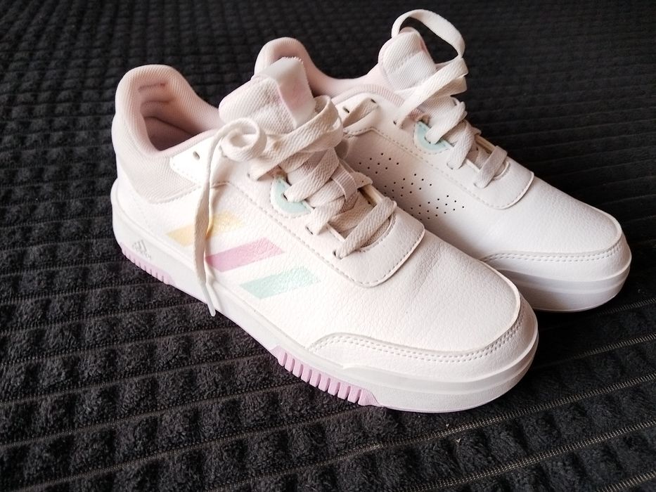 Adidași mărimea 36 2/3