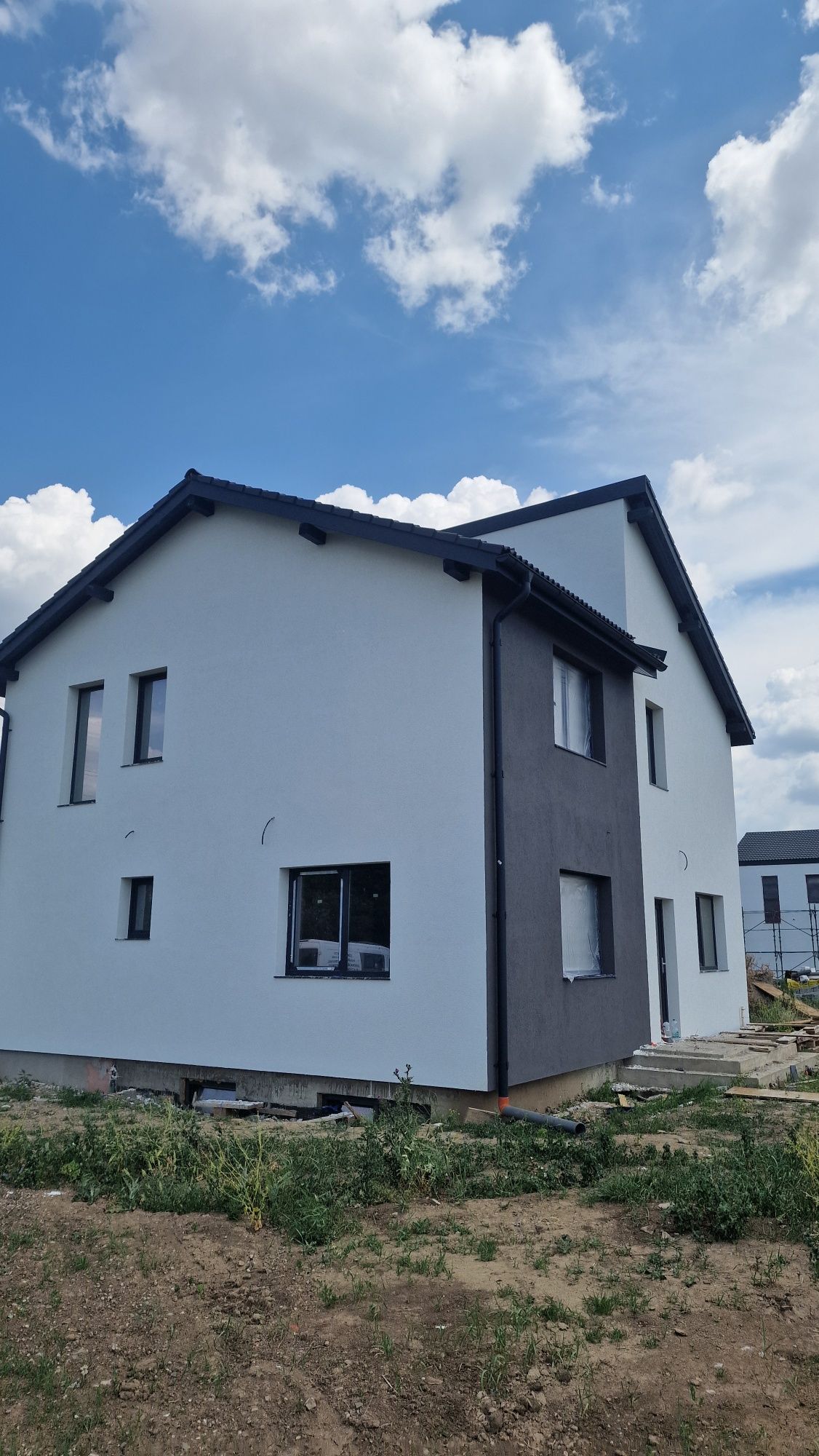 Casa individuala 225 mp s construita teren 555 mp Alba-Iulia Recea
