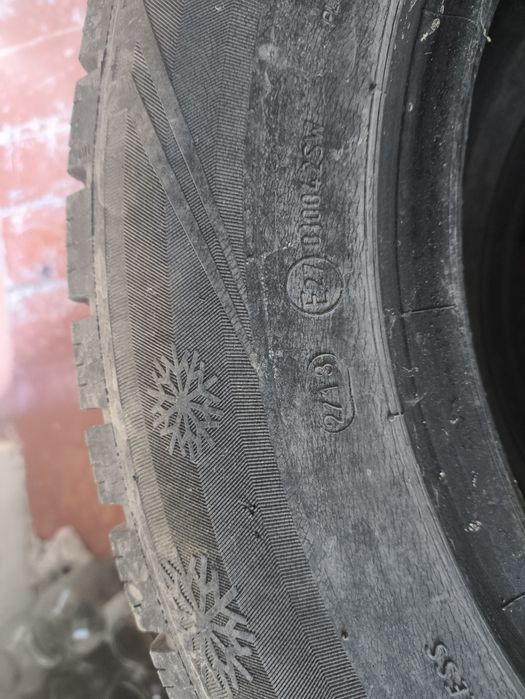 Продам зимние Шины 195/65/15
