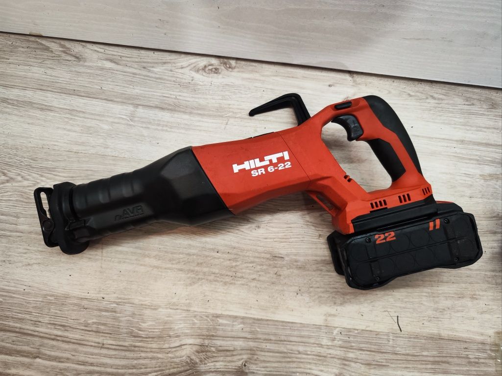 Fierastrau sabie , coada de vulpe Hilti NURON SR 6 22
