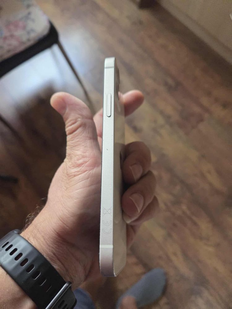 Iphone 12 /64 GB