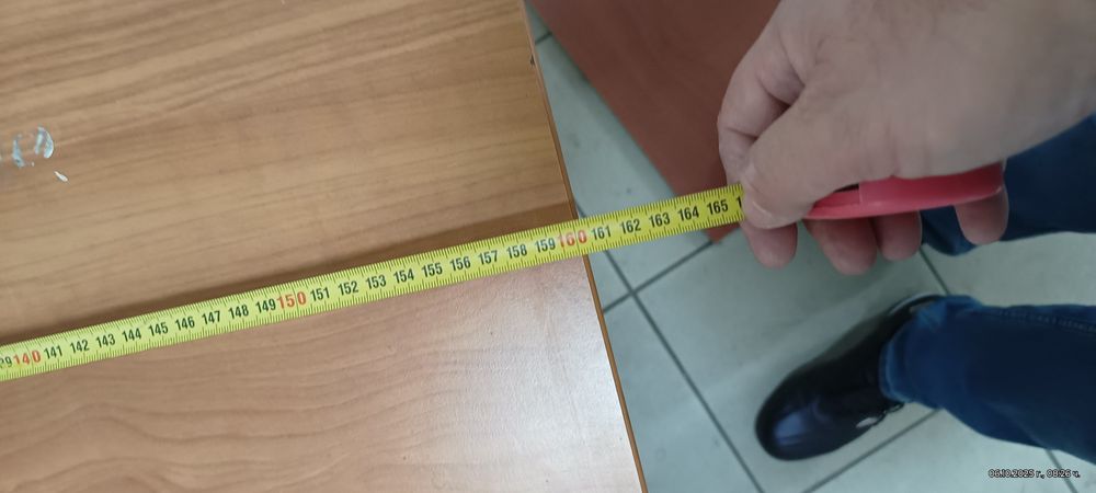 Бюро цвят череша и антрацит