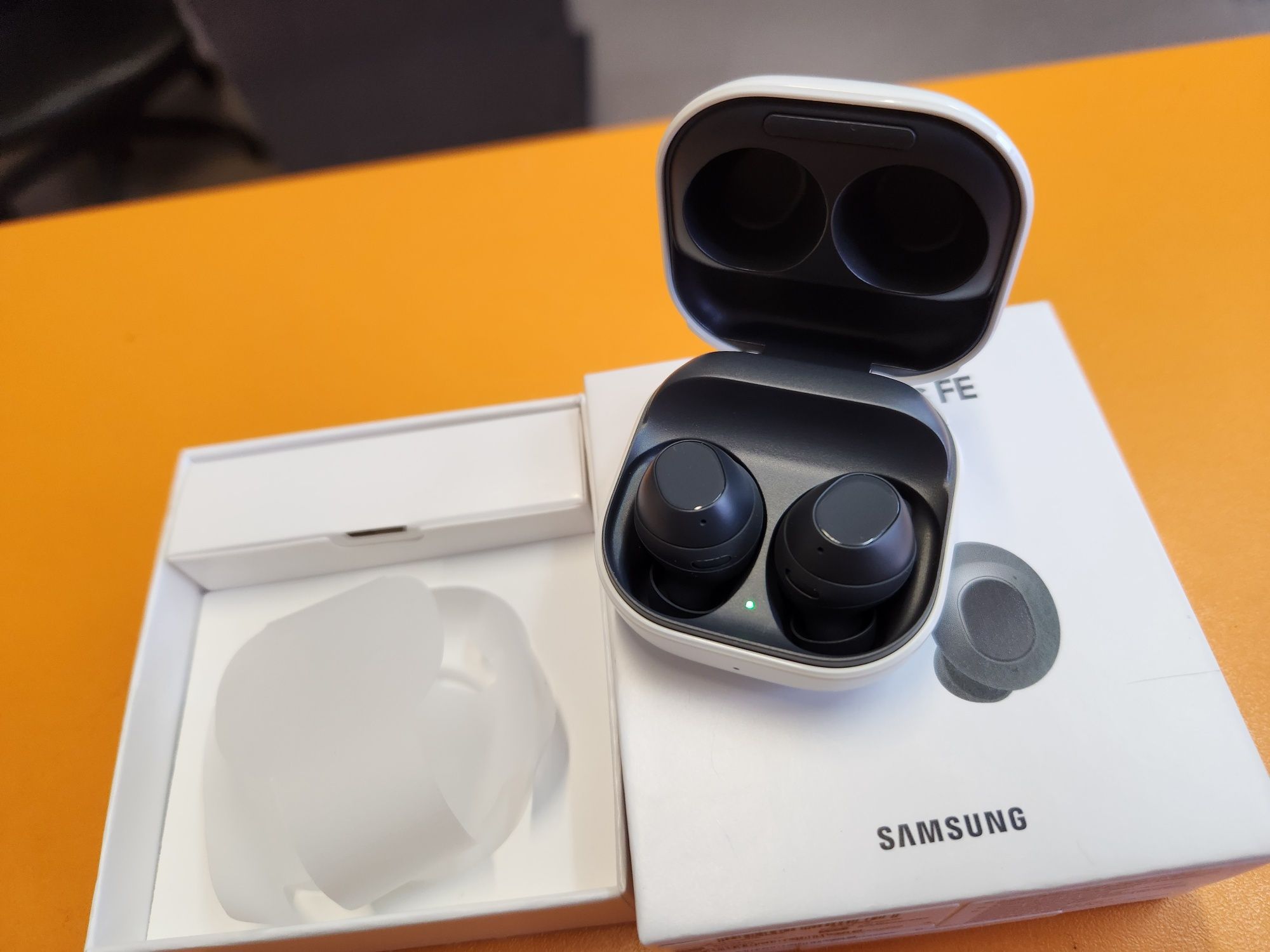 Samsung Galaxy Buds FE Graphite , open box ,factura ,garantie Samsung