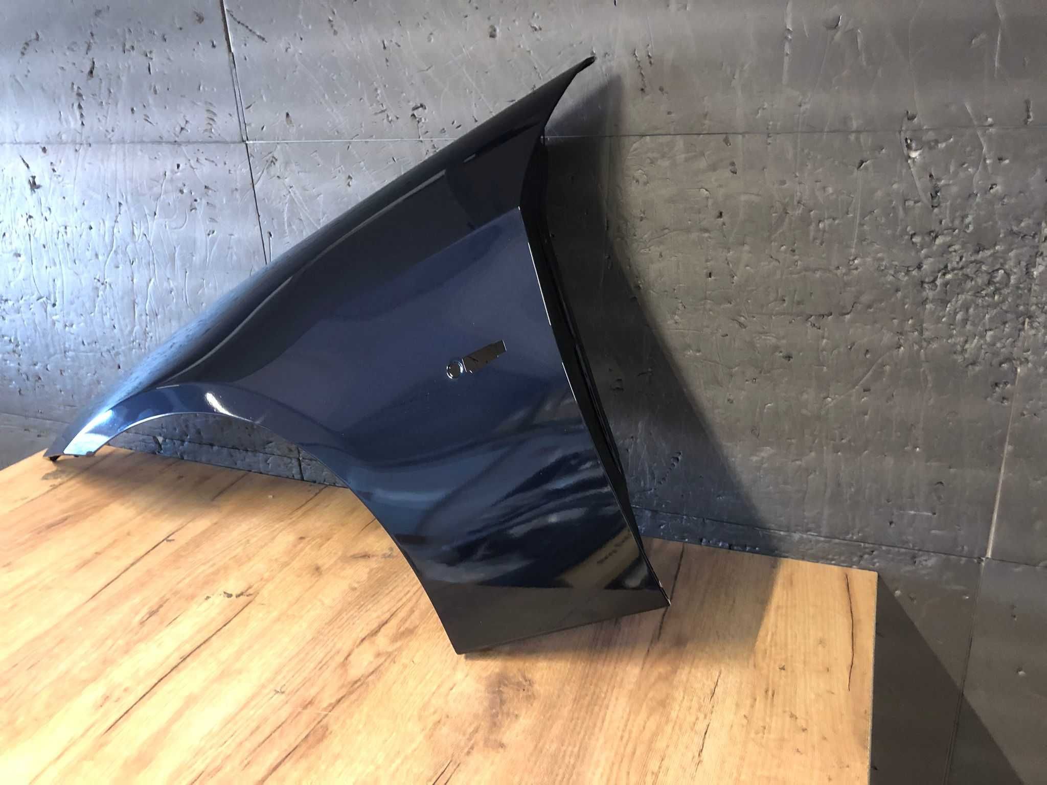 Aripa Fata Stanga BMW E90 An 2005-2012 (A35 (Albastru))