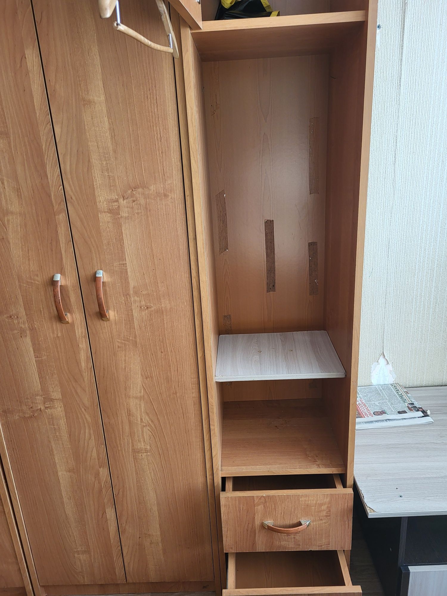 Продам прихожку б/у