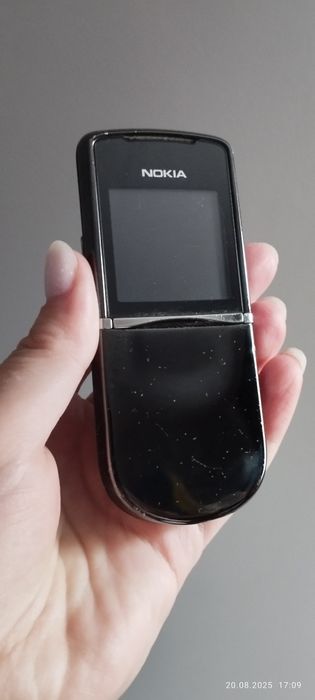 Продам Nokia 8800