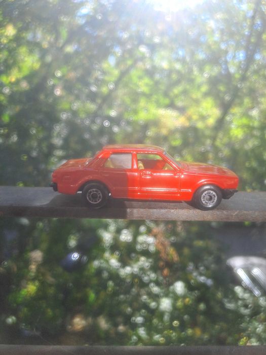 Стари метални Matchbox & Hotwheels колички модели