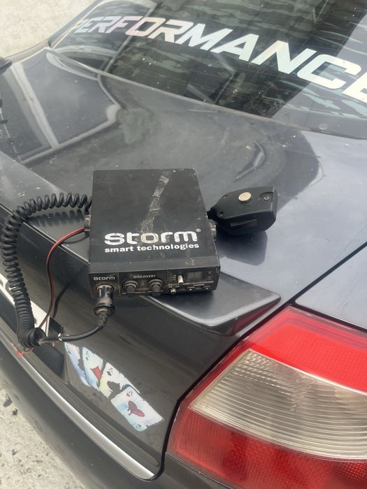 Vand statie storm perfect functionala cu tot cu antena de 0,8 metri
