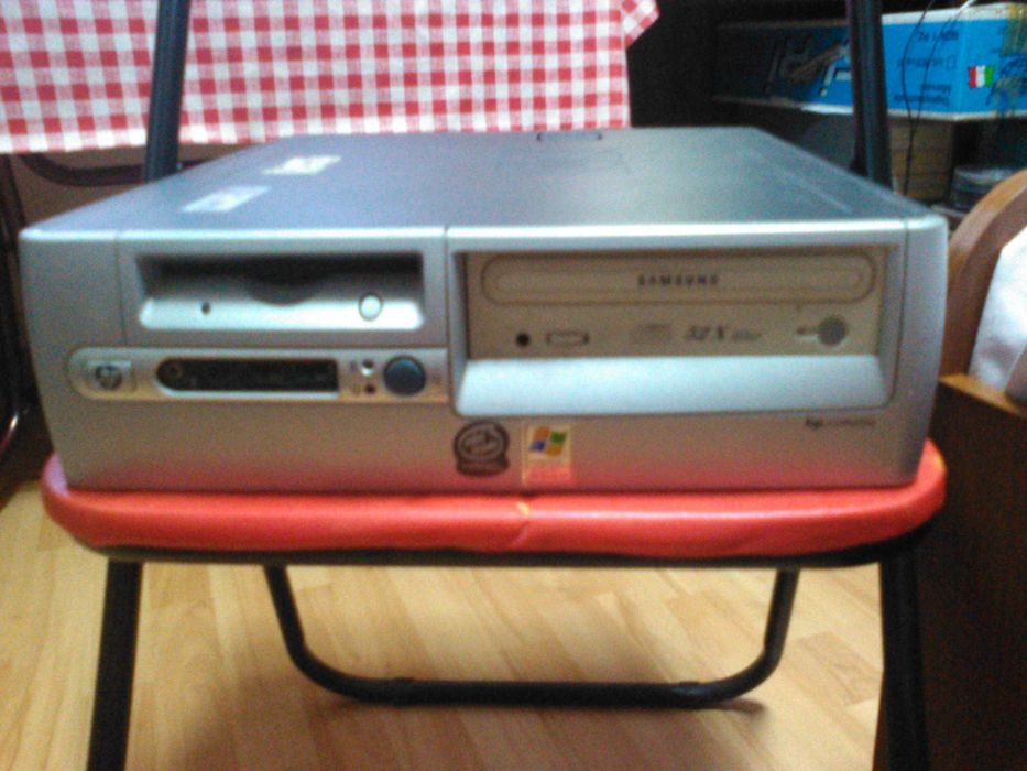 Vînd Schimb Unitate Centrala HP