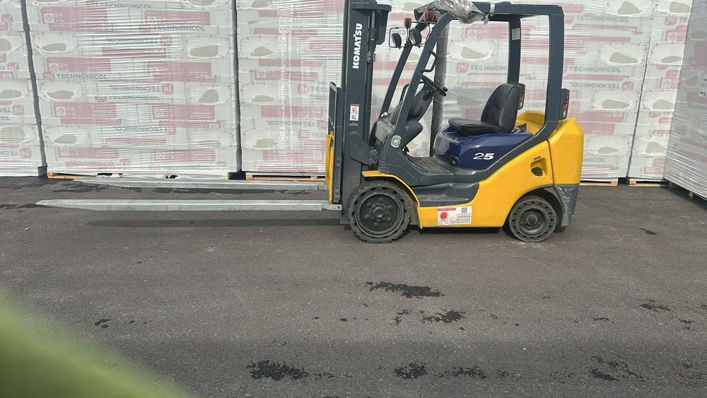 Услуги кары .Вилочный погрузчик В любое время