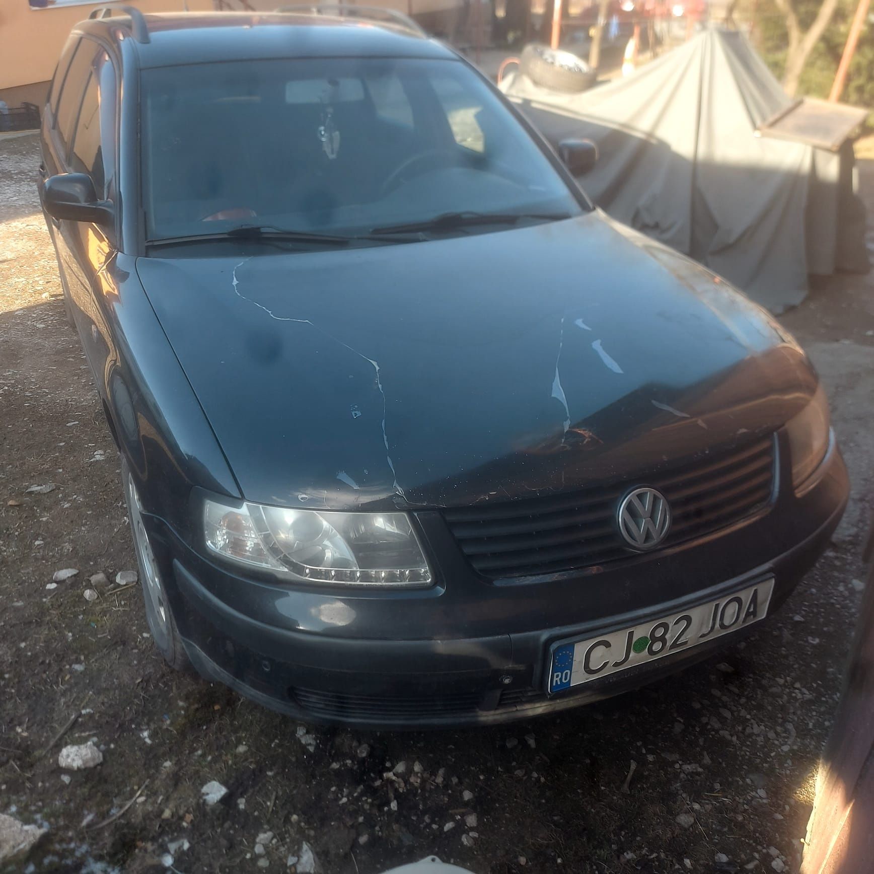 Vând Volkswagen Passat