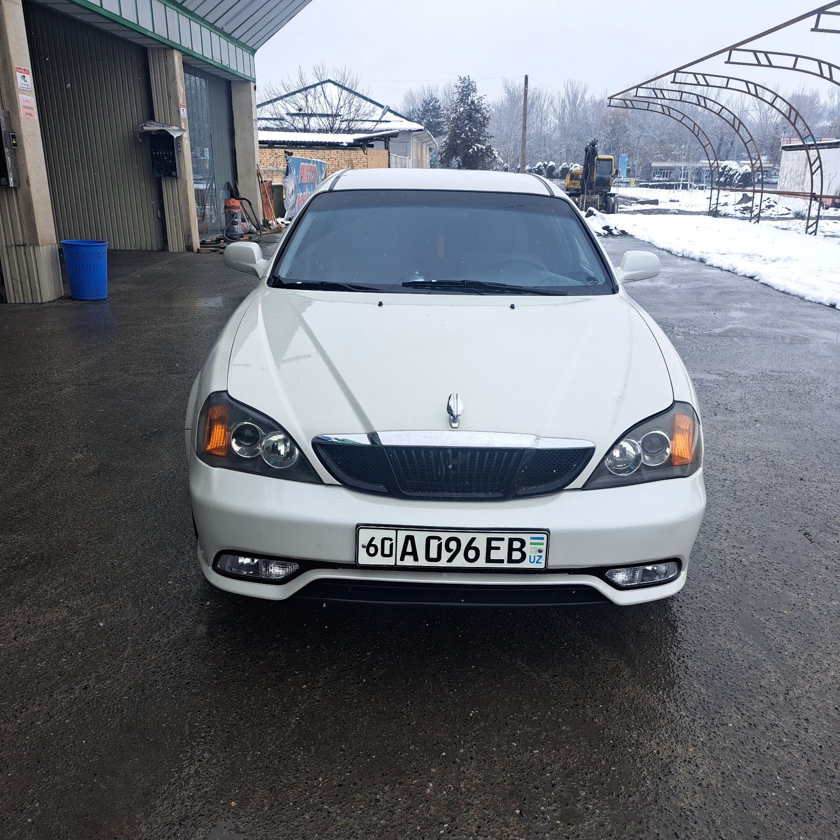 Daewoo    magnus