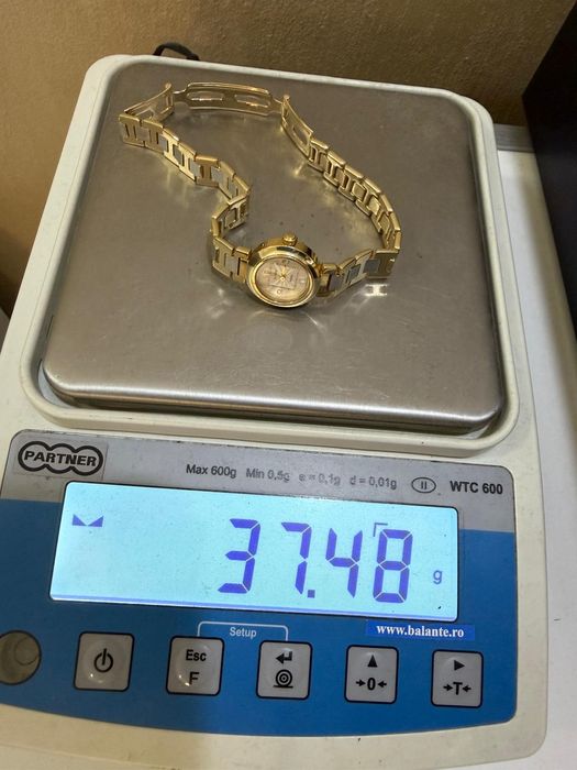 Ceas Geneve din Aur de 14K Amanet BKG