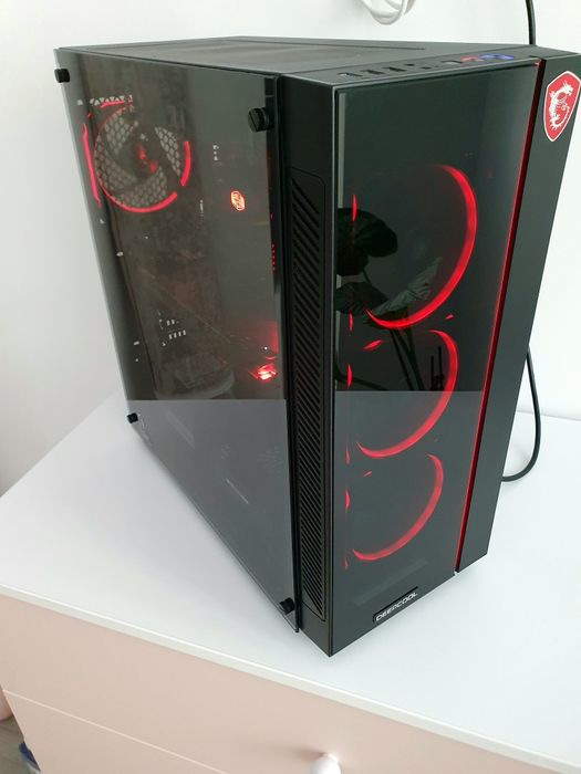 PC Gaming: Ryzen 5 2600, GTX 1060 6 GB ROG Strix
