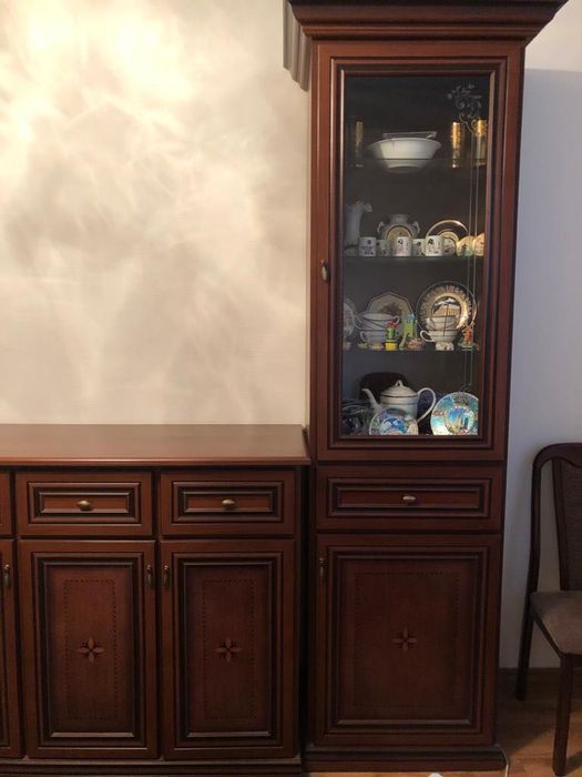 Продам гарнитур из 4 предметов в гостиную