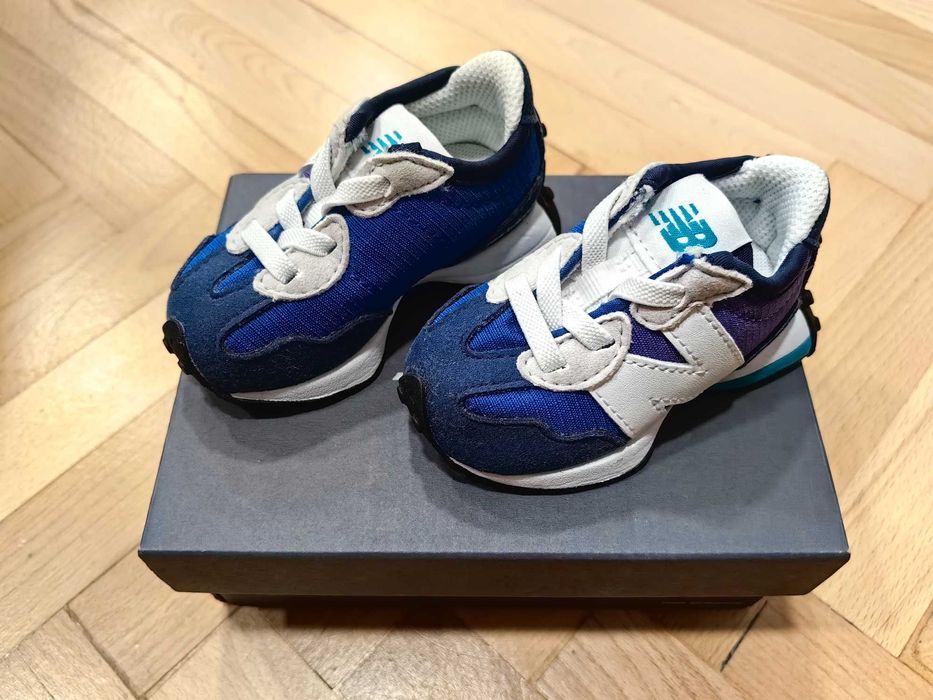 Бебешки маратонки New Balance EU 18.5