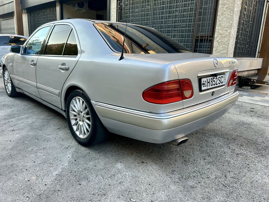 Продам Mercedes 210 в хорошем состоянии