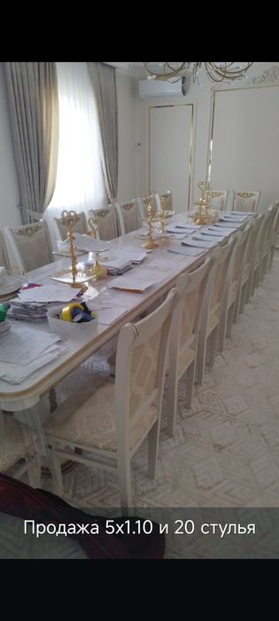 Продаю Стол со стульями