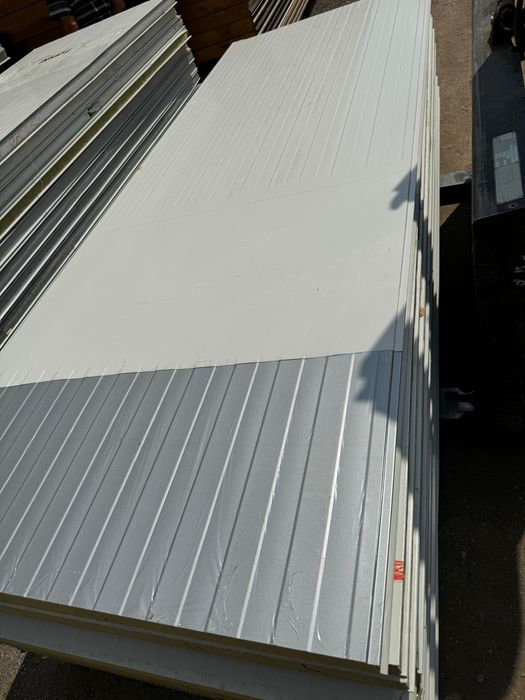 Panouri termoizolante tip sandwich 12-16cm - direct din depozit