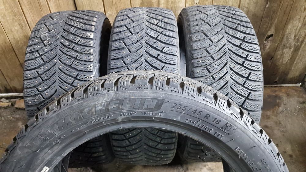 Шипованная резина 235/45/18