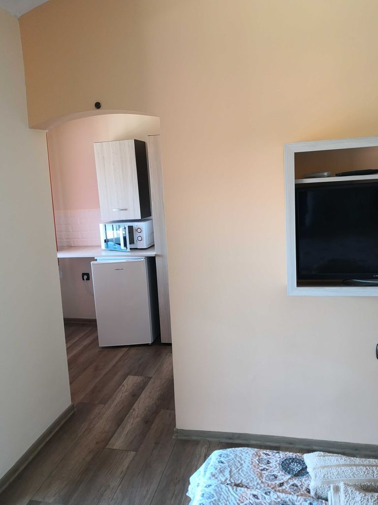 Продава се Хотел в София, Дианабад - 360 кв.м за 1145 €/кв.м - Снимка #12