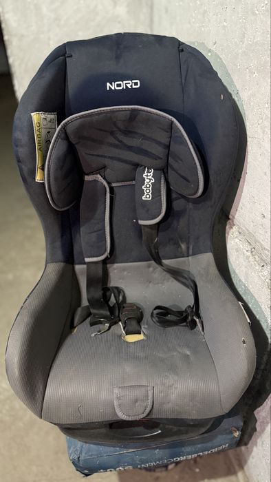 Продам авто креслла