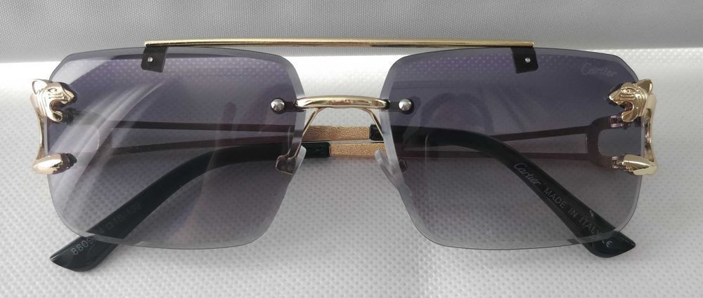 Ochelari de soare Cartier model 1, lentile negre, rama aurie
