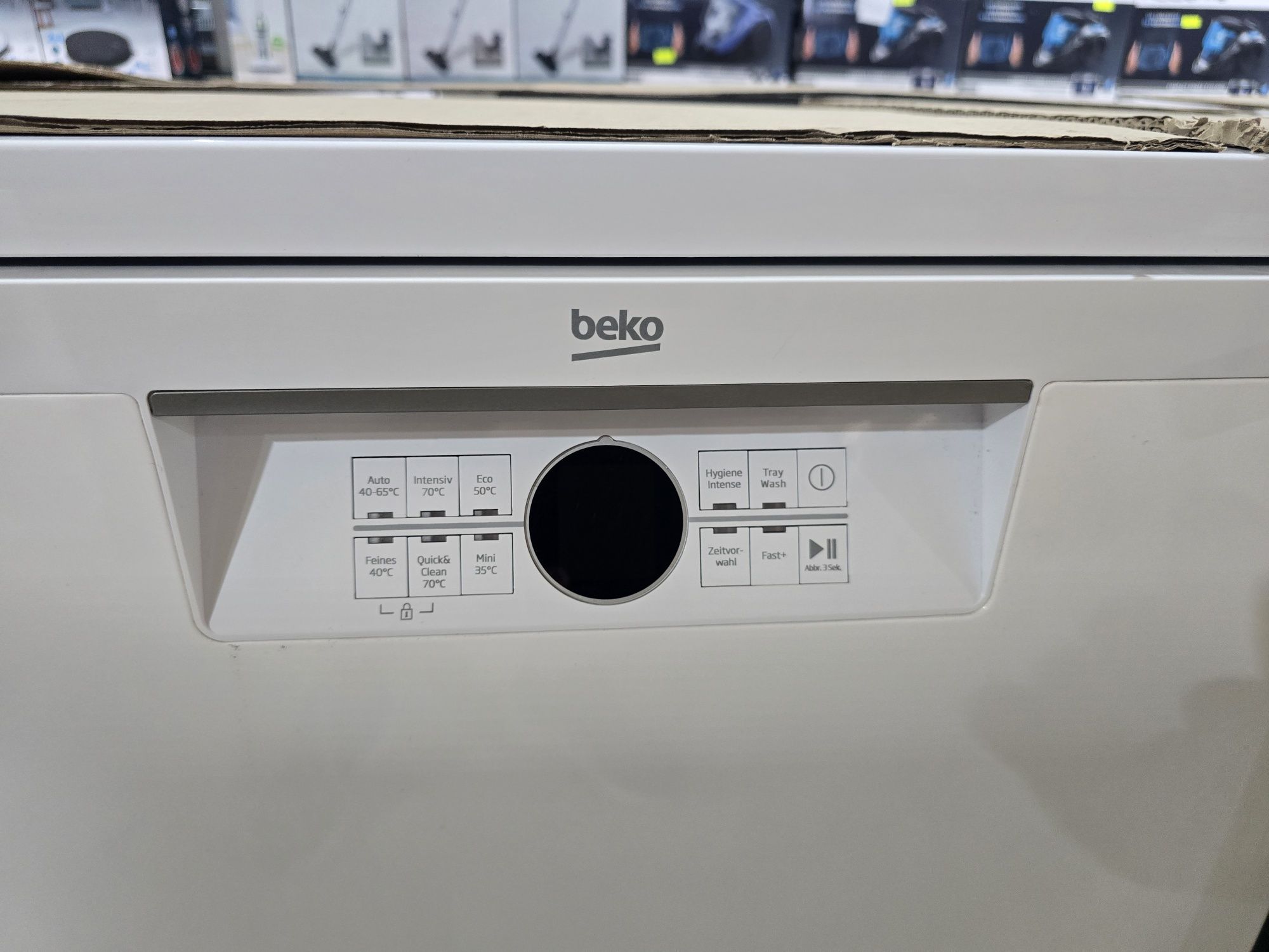 Свободностояща съдомиялна Беко/Beko B300