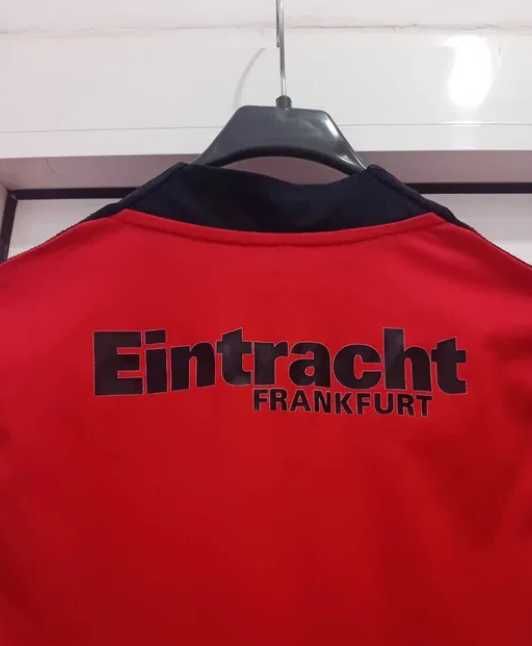 Оригинален екип на Айнтрахт Франкфурт - 2009г.