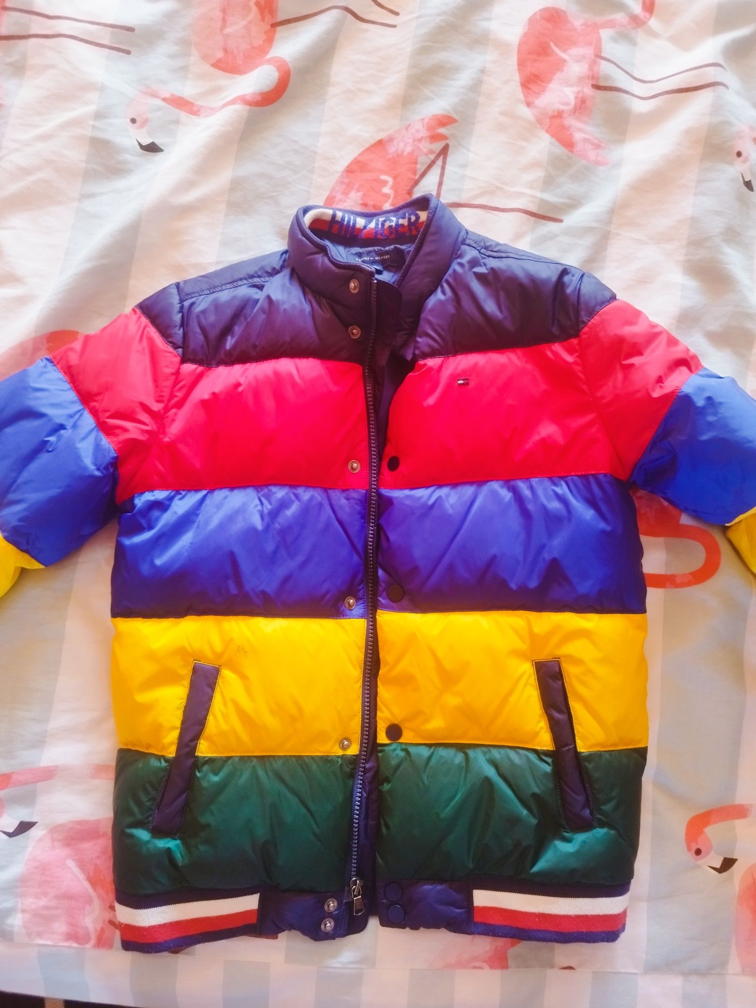 Тommy Hilfiger младежко пухено яке 12-14г.