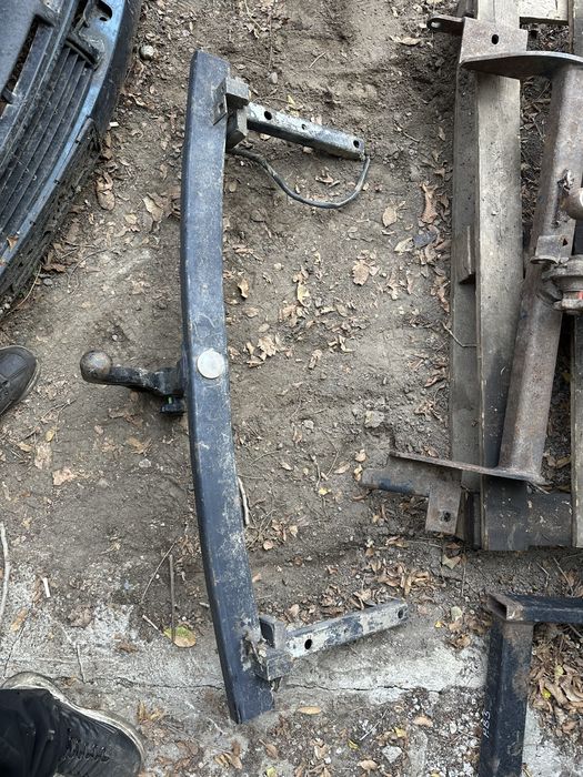 Фаркоп ауди ниссан