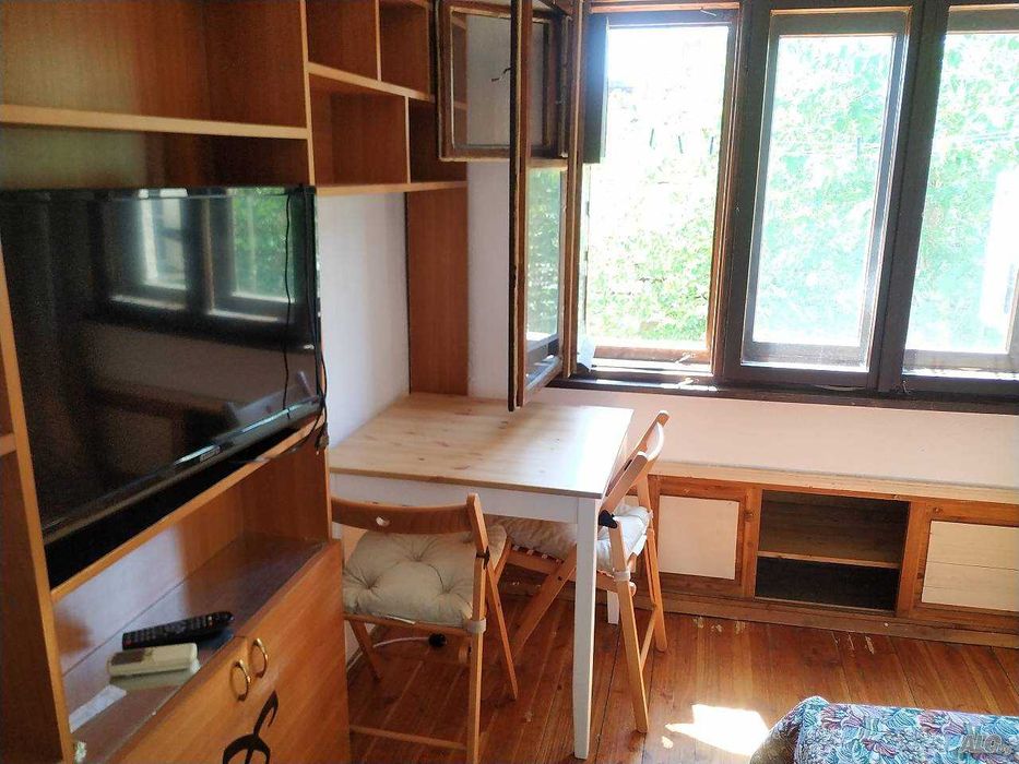 Дава се под наем Едностаен апартамент в Бургас, Възраждане - 20 кв.м за 125 € - Снимка #3