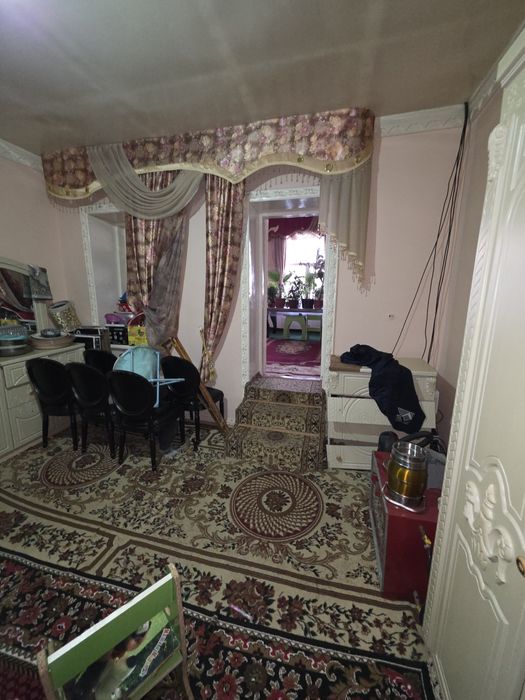 Хавли Сиёб Бозор на против 3 соток 4 хона 80000 уе