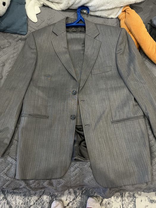 Костюм мужской классичский