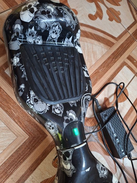 Vând hoverboard electric