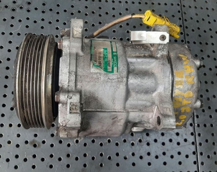 Compresor clima AC 2.0hdi RHT Peugeot 807 / Citroen C8 / Ulysse
