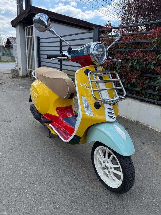 Scuter Vespa Primavera Editie Limitata Sean Wotherspoon Nou