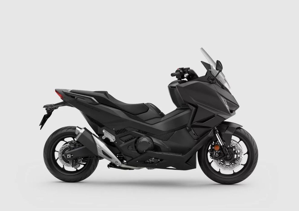 Honda Forza 750 Scuter nou, 0 km, model 2025