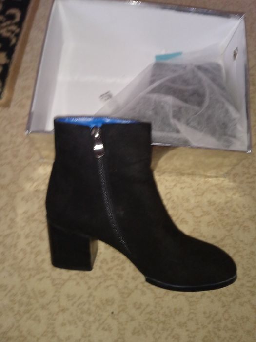 Демисезонные женский сапоги