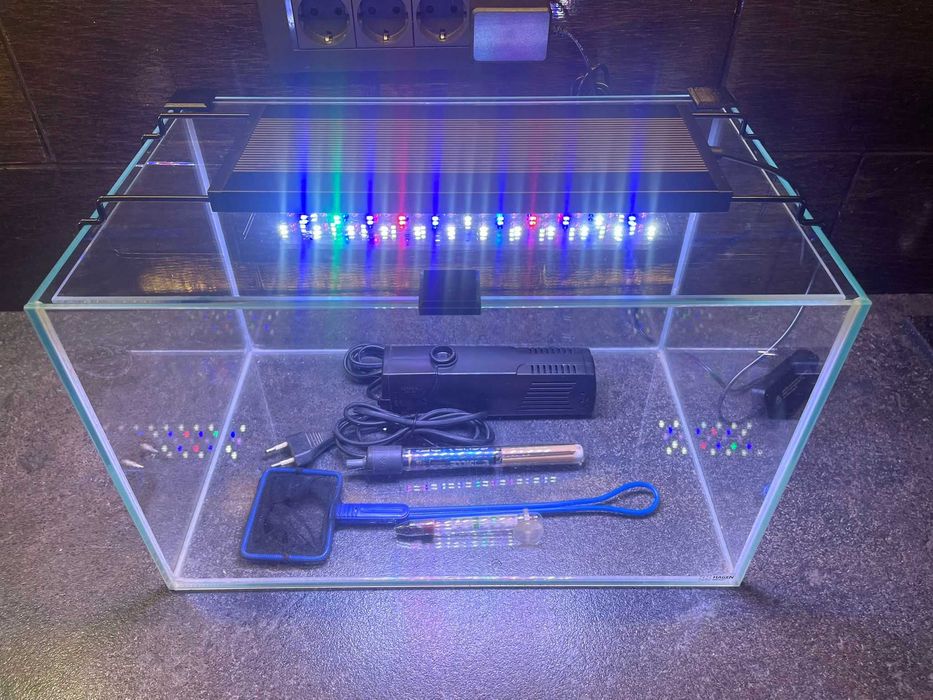 Set acvariu ideal pt. plantat low tech si/sau creveti/betta