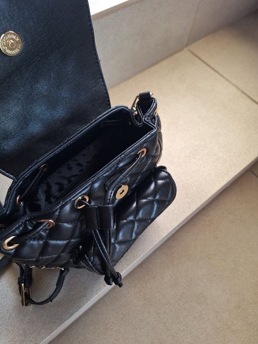 Дамска раница нова