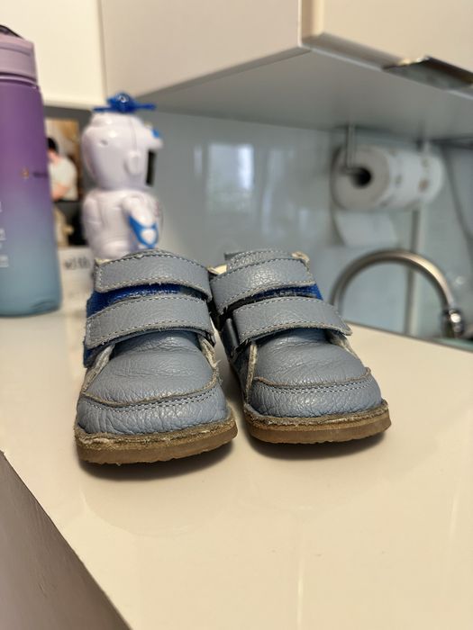 Ghetuțe de piele imblanite