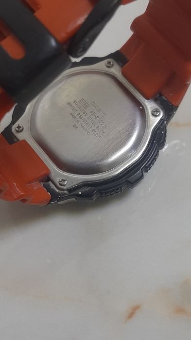 Продавам Casio AE-2100w