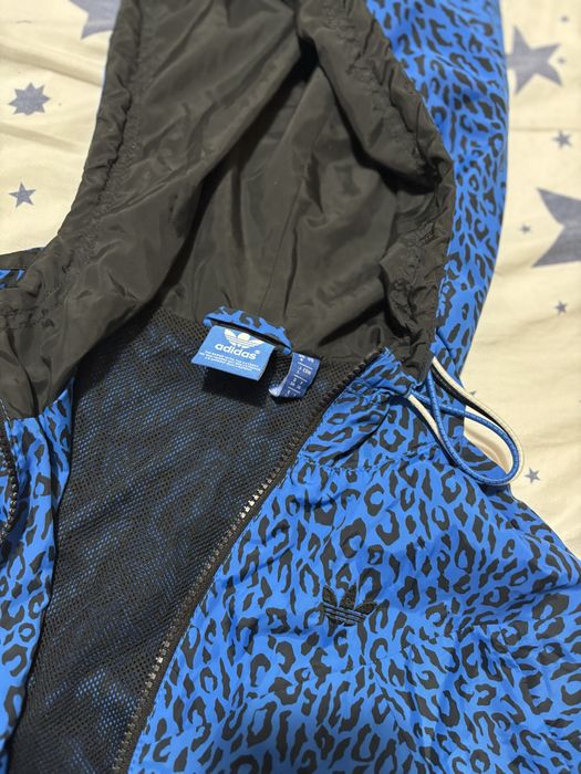 Geaca adidas primavara