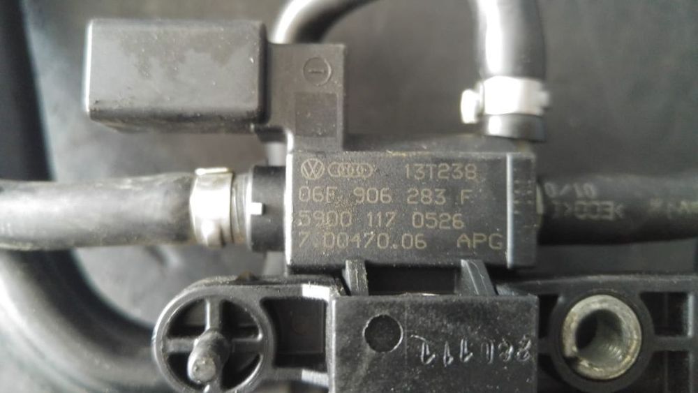 Electrovalva cu furtunuri vacuum 1.4 tfsi vw touran 1t 06f906283f