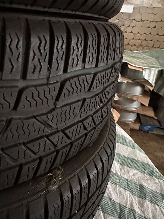 4 ANVELOPE IARNA 195/50/16 stare foarte buna