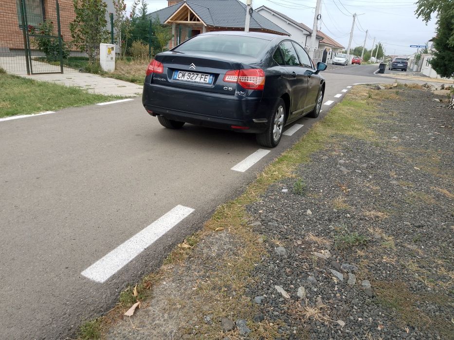 Vând citroën C5 în stare bună de funcționare filtru ulei schimbat