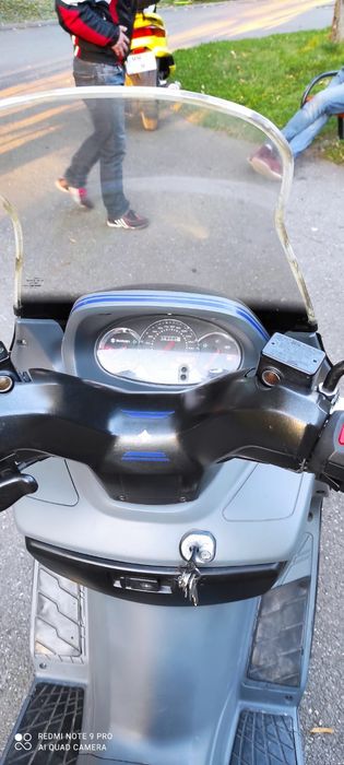 Vând Suzuki Burgman 150