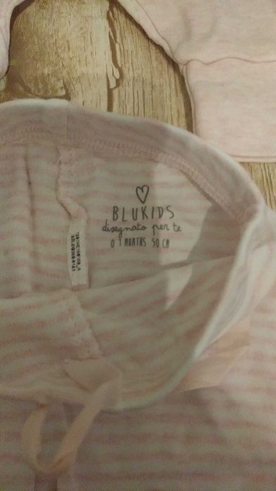 Hainute bebe fetita 0-2 luni