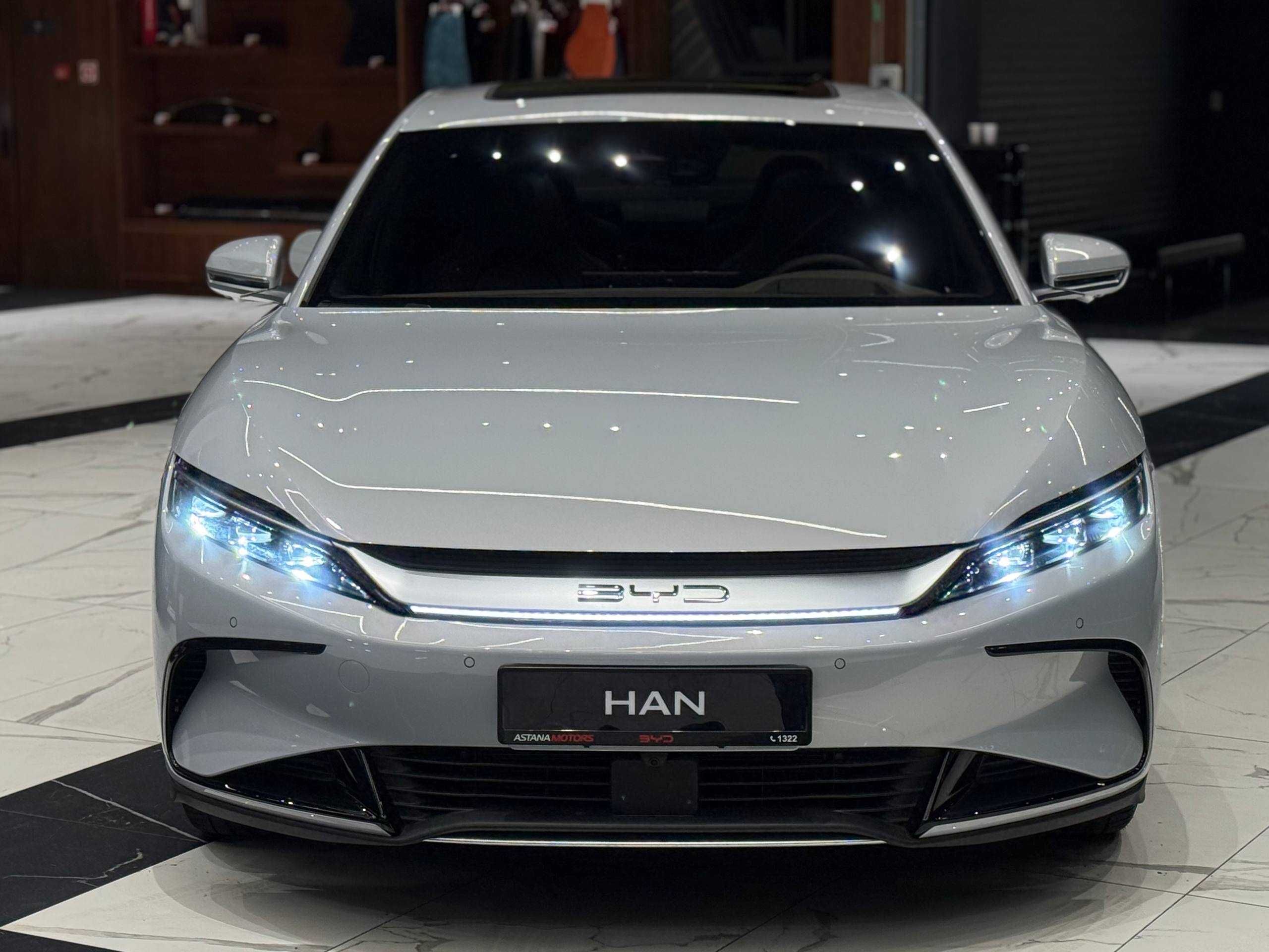 BYD XAN  AWD 610KM Flagship 2025  narda grey